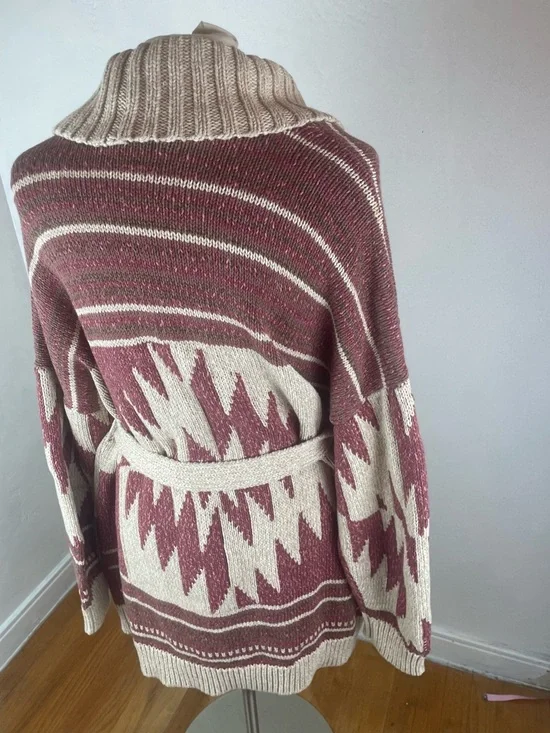 Lucky Heritage Cotton Cardigan - Picture 9 of 11